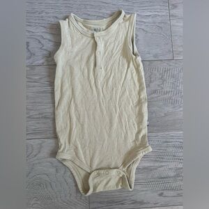 Kyte Baby Sleeveless Bodysuit in Wheat, Size 6-12 MO